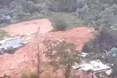 Escena del deslizamiento de tierra (Fuente: jakartaglobe.id)