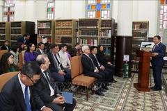 El miembro del Comité Central del Partido Comunista y jefe de la Comisión de Relaciones Exteriores de la Asamblea Nacional (Parlamento) de Vietnam, Vu Hai Ha, intervino en el evento. (Fuente: VNA)