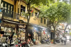 Las tiendas en la calle de Lan Ong (Fuente: Vietnamplus)
