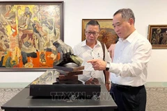 Museos vietnamitas aplican tecnología en preservación de artefactos