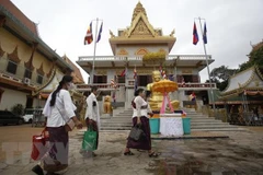 Camboya aprecia apoyo de Vietnam en lucha contra el COVID-19