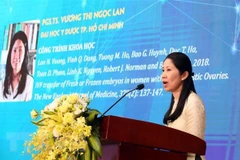 Honran en Vietnam a científicos e individuos destacados en combate antiepidémico
