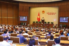 Cuestiona Parlamento vietnamita distintos asuntos internos importantes