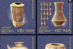 Vietnam emite conjunto de sellos "Tesoro nacional" sobre productos cerámicos. (Fuente:vietnampost.vn)