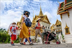 Turistas en Bangkok, Tailandia. (Fuente: AFP/VNA)