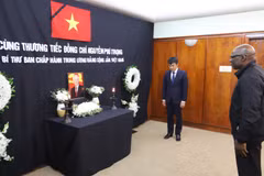 Realizan actos de tributo al líder partidista vietnamita en el extranjero