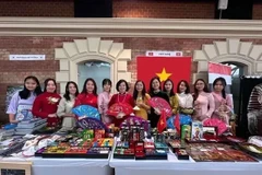 La Embajada de Vietnam en Hungría participó en la 13 Feria Diplomática de Caridad. (Fuente: VNA)