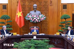 El primer ministro Pham Minh Chinh habla en la reunión. (Fuente: VNA)