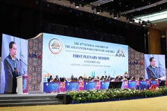 El presidente de la Asamblea Nacional de Vietnam, Tran Thanh Man, interviene en primera sesión plenaria de AIPA-45. (Fuente:VNA)