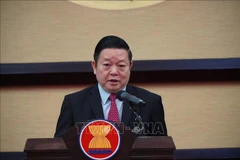El secretario general de la ASEAN, Kao Kim Hourn, habla en el evento. (Fuente:VNA)