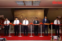 La exposición titulada "Huellas de Ho Chi Minh en China" fue inaugurada en Hanoi (Fuente: VNA)