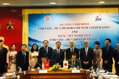 Apoya Japón el fortalecimiento del desarrollo sostenible de Vietnam