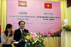 Vietnam y Camboya intercambian experiencias religiosas