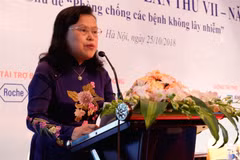 Honra Federación de Medicina de Vietnam a sus intelectuales sobresalientes