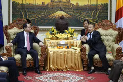Dialogan Vietnam y Camboya acerca de actividades religiosas