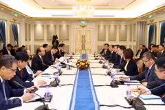 Premier vietnamita llama a inversiones de empresas chinas en infraestructura 