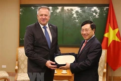 Vietnam aspira a mayores nexos con Eslovenia en comercio e inversión 