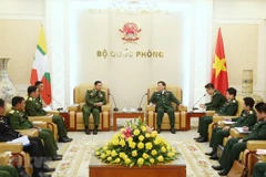 Visita Vietnam jefe de las fuerzas armadas de Myanmar