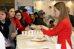 Presentan gastronomía vietnamita en Feria Internacional de Turismo en Rusia 