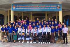 Jóvenes de Vietnam y Laos estrechan lazos 