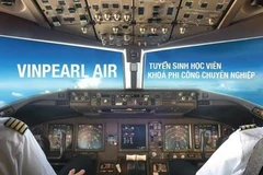 Escuela de Vingroup inscribe a estudiantes de su primer curso para pilotos y especialistas de la aviación