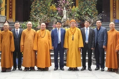 Felicitan autoridades de Hanoi a Sangha Budista de Vietnam por el Tet 2019