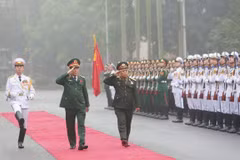 Realiza delegación militar laosiana de alto nivel visita a Vietnam 