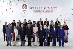 Reafirma presidencia de ASEAN papel de Vietnam en esa organización regional