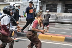 Indonesia levanta restricción de acceso a las redes sociales