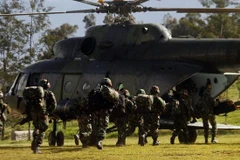  Reportan tras tiroteo en Indonesia un soldado fallecido y otro herido