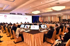 Exhorta Vietnam a ASEAN a fomentar estabilidad financiera regional 