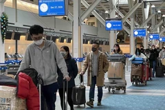 Repatrían a 360 vietnamitas varados en Canadá por el COVID-19
