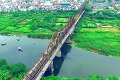 Recorridos turísticos en helicóptero ofrece la mejor vista de Hanoi y el Delta del Río Rojo