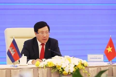 Vietnam y Camboya efectúan reunión 18 del comité mixto sobre cooperación bilateral