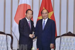 Premier de Vietnam aboga por intensificar lazos económicos y culturales con Japón