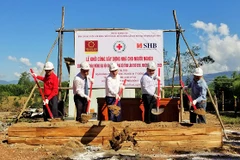 Más de 17 mil hogares salen de pobreza en provincia de Khanh Hoa 