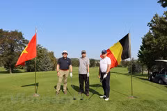 Efectúan en Bélgica torneo de golf para apoyar a víctimas vietnamitas del agente naranja
