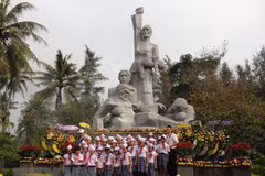 Rinden homenaje en provincia vietnamita a víctimas de la matanza de Son My