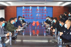 Ciudad vietnamita dona materiales médicos a localidad china en lucha contra coronavirus