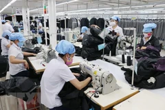 Camboya recibe 200 contendedores de materias primas textiles de China