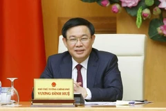 Asamblea Nacional de Vietnam se enfoca en trabajo del personal