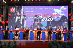 Efectúan en Hanoi exposición “Recorrido por los patrimonios culturales de Vietnam 2020”
