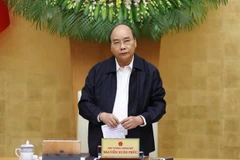 Premier de Vietnam exhorta a reforzar productividad para compensar pérdidas por desastres naturales