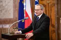 Expresa Vietnam condolencias por fallecimiento del presidente de cámara alta de República Checa
