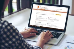 Vietnam promulga decreto sobre procedimientos administrativos en línea