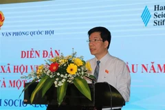 Efectúan foro sobre situación socioeconómica de Vietnam en 2020
