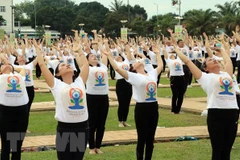 Celebran sexto Día Internacional del yoga en provincia vietnamita de Ninh Thuan