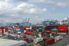 Vietnam registra aumento de mercancías trasegadas por vía marítima