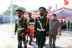 Entierran restos de combatientes vietnamitas caídos en Laos