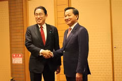 Reiteran disposición de agilizar asociación estratégica integral Vietnam- Japón